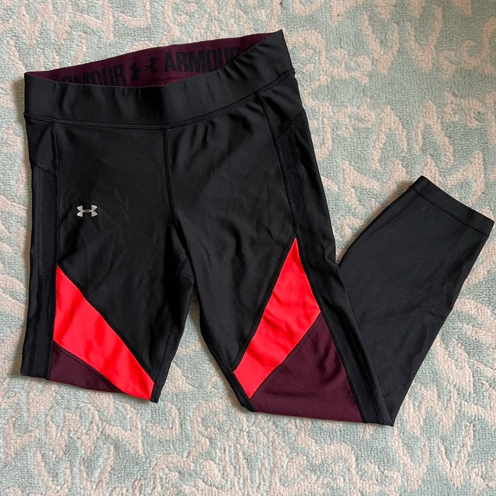 Under Armour HeatGear compression leggings
